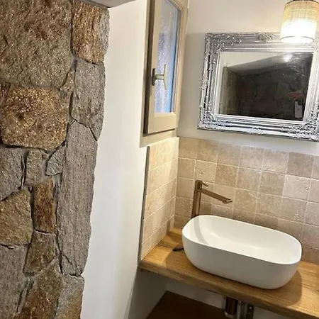 Villa La Bergerie De L'alivettu En Corse Alata