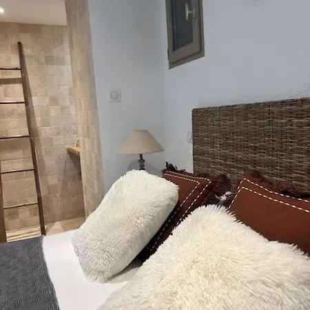 Villa La Bergerie De L'alivettu En Corse Alata