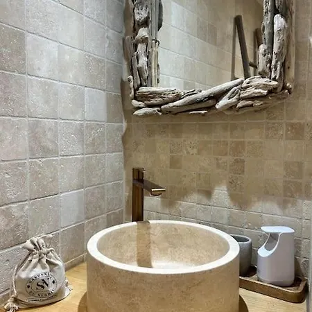 La Bergerie De L'alivettu En Corse * Alata