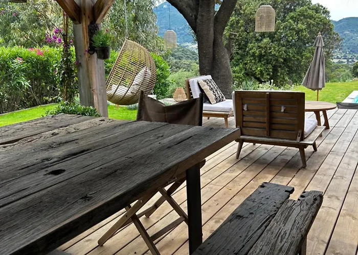 Villa La Bergerie De L'alivettu En Corse